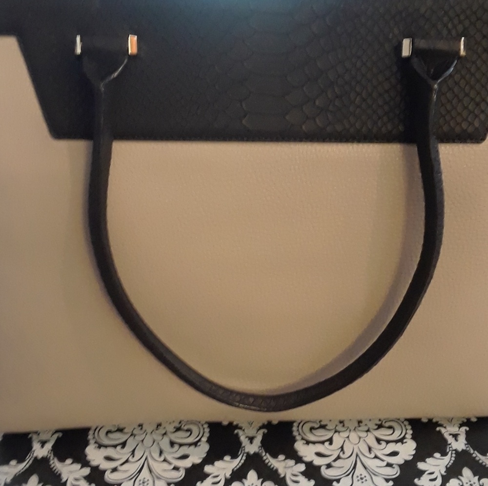 🎀🎉HOST PICK🎀🎉 8/2🎀🎉Kate Spade Rivas - Picture 7 of 7